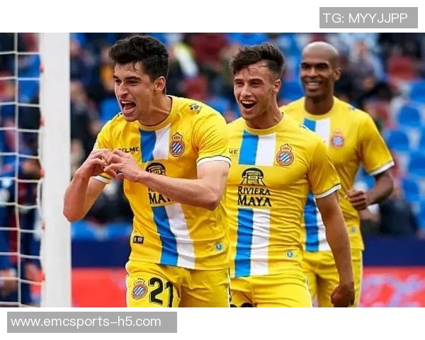 兰克尔泽坚信不放弃目标全力争分剩余三场比赛必胜决心